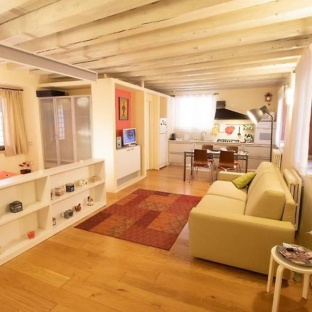 Lovely Apartment Sottoriva Verona Exterior photo